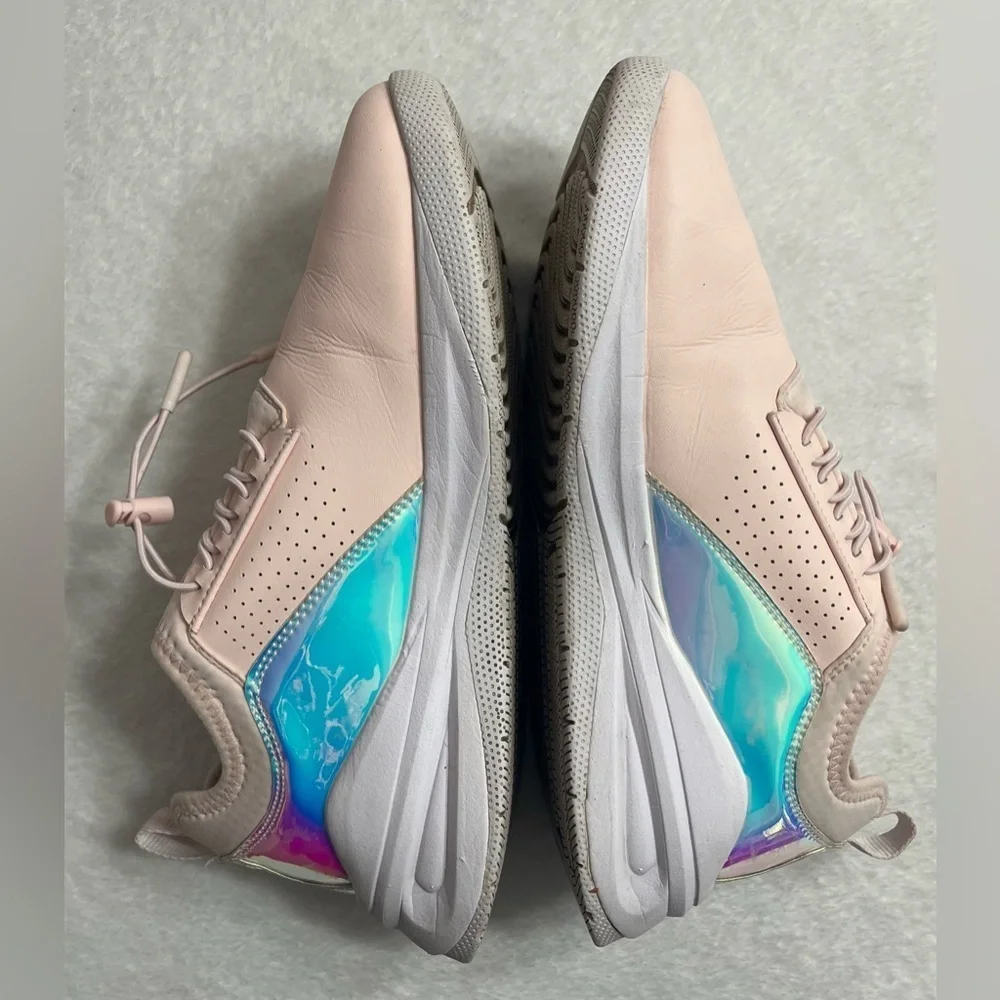 Clove womens 9 Shoes Sneakers Healthcare Nursing Pink Holographic Limited Ed